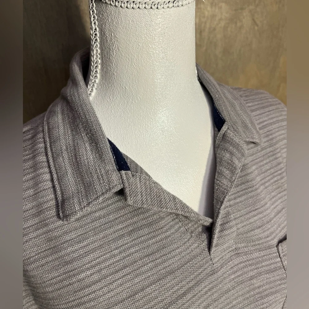 Banana Republic Grey Tonal Stripe Polo w/Chest Pocket  M